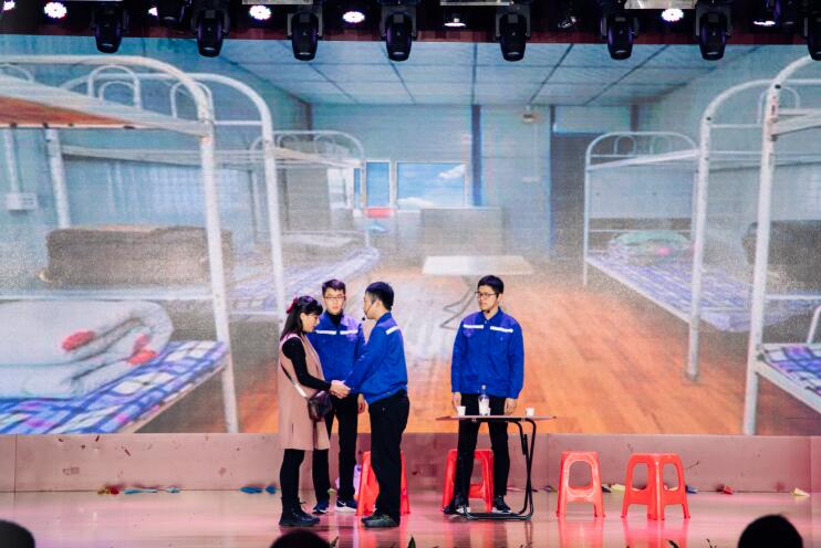 1616466195646122.jpg 8筑路人 发.jpg