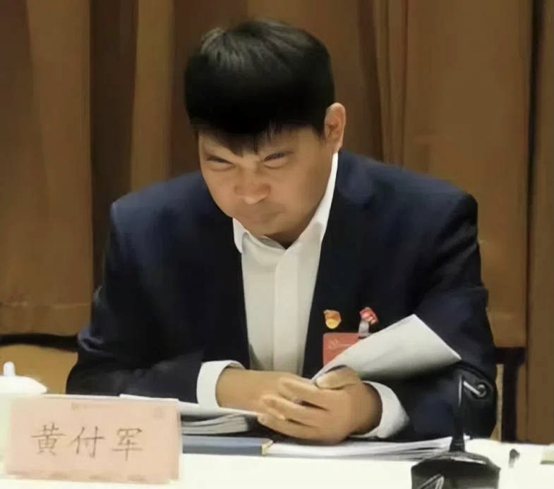 1711717162563538.jpg 1.jpg