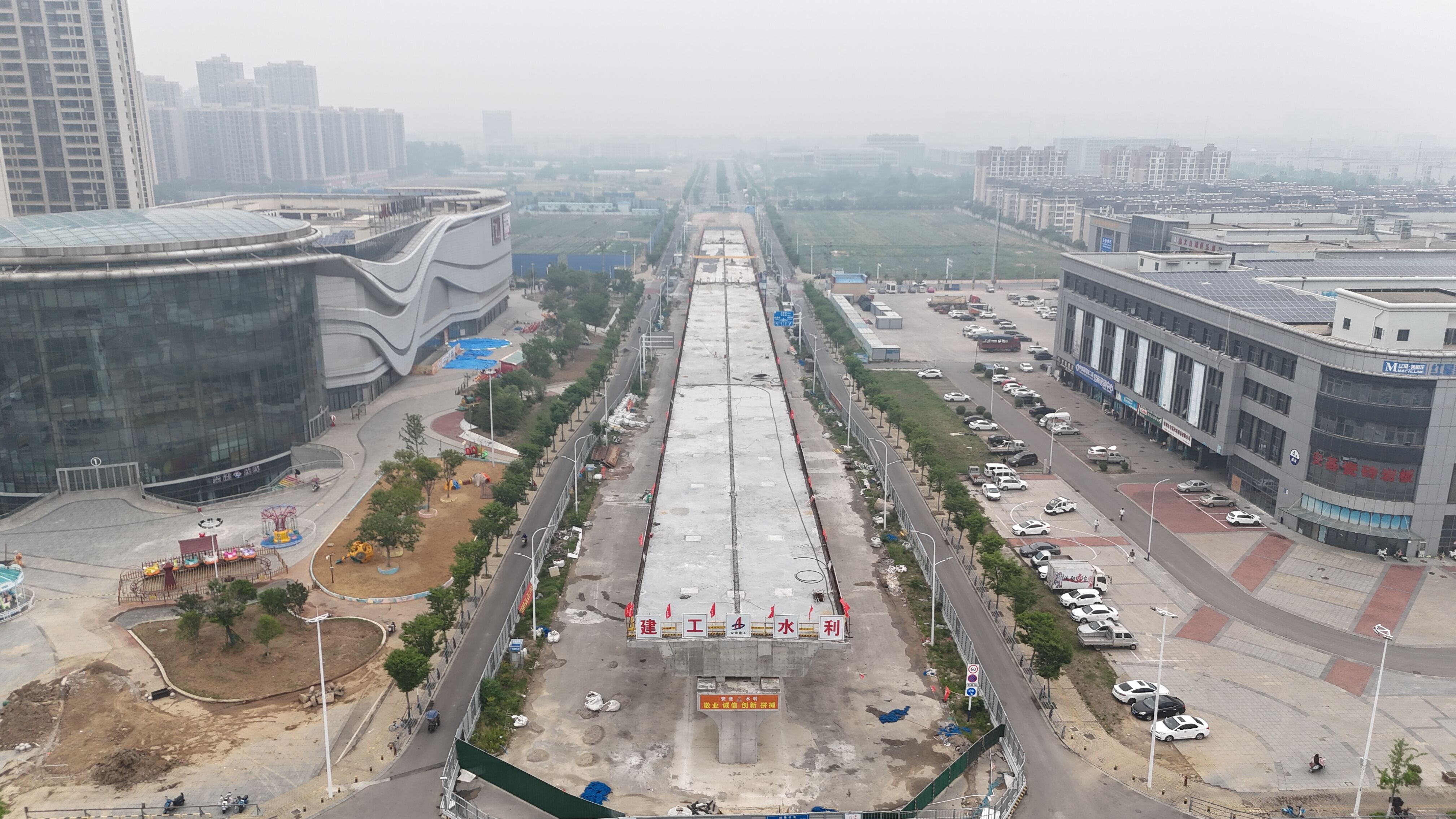 1747615211917523.jpg 延安路大桥3.jpg