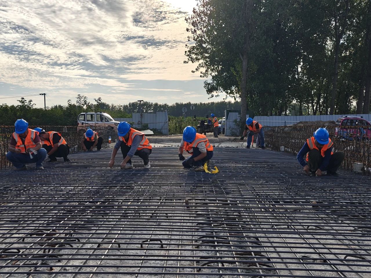 1752025005106981.jpg 77.jpg