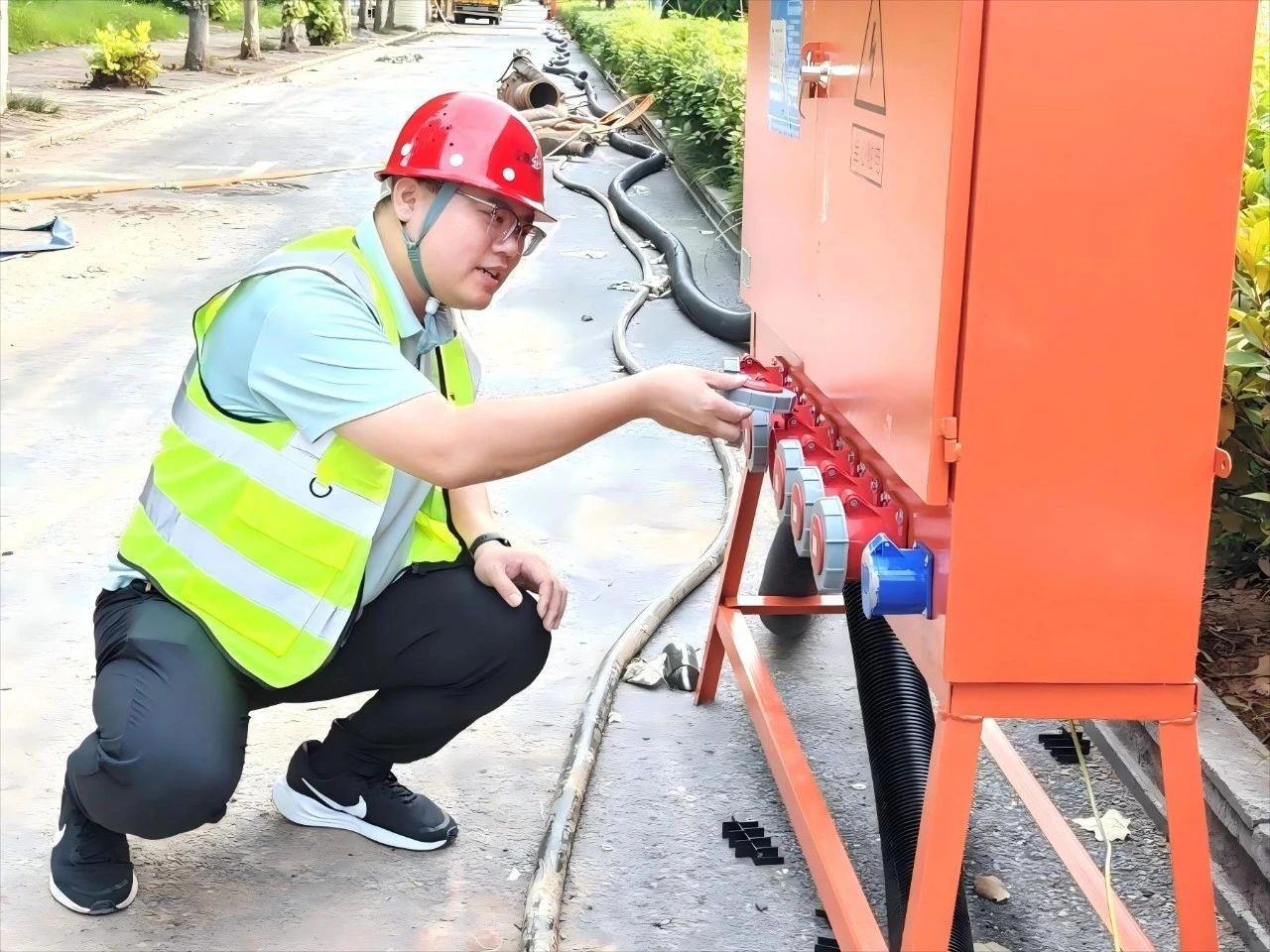 1752463639440645.jpg 3.jpg