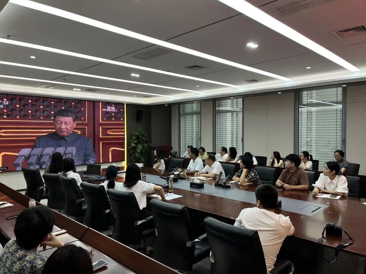 1756947579292616.jpg 6.jpg