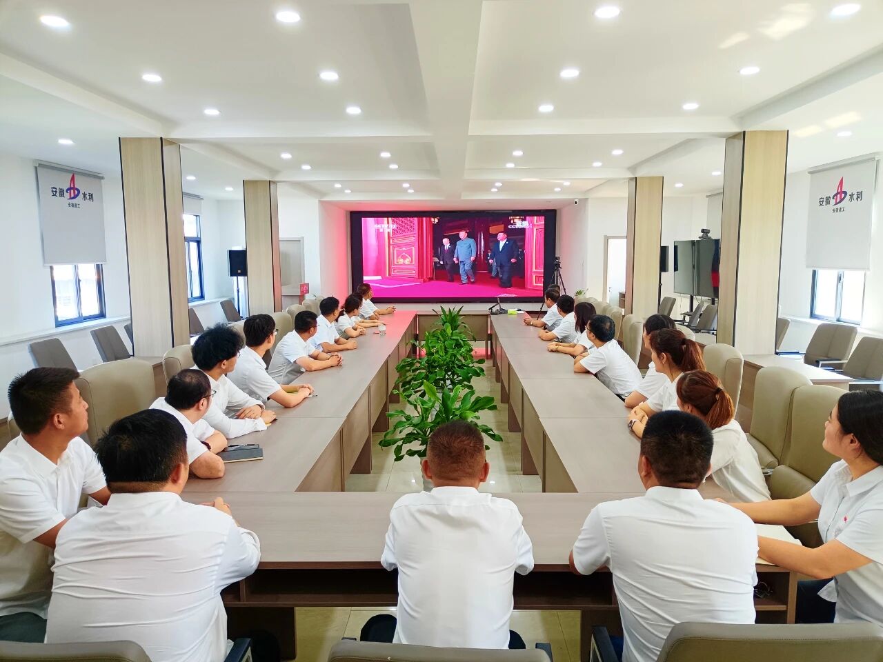 1756947608544739.jpg 9.jpg