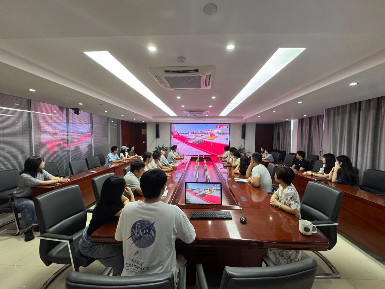 1756947644102209.jpg 13.jpg