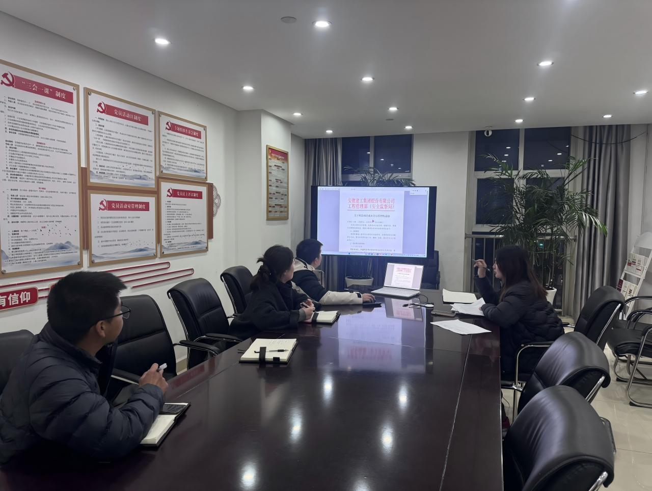 1764290596609459.jpg 下载(1).jpg